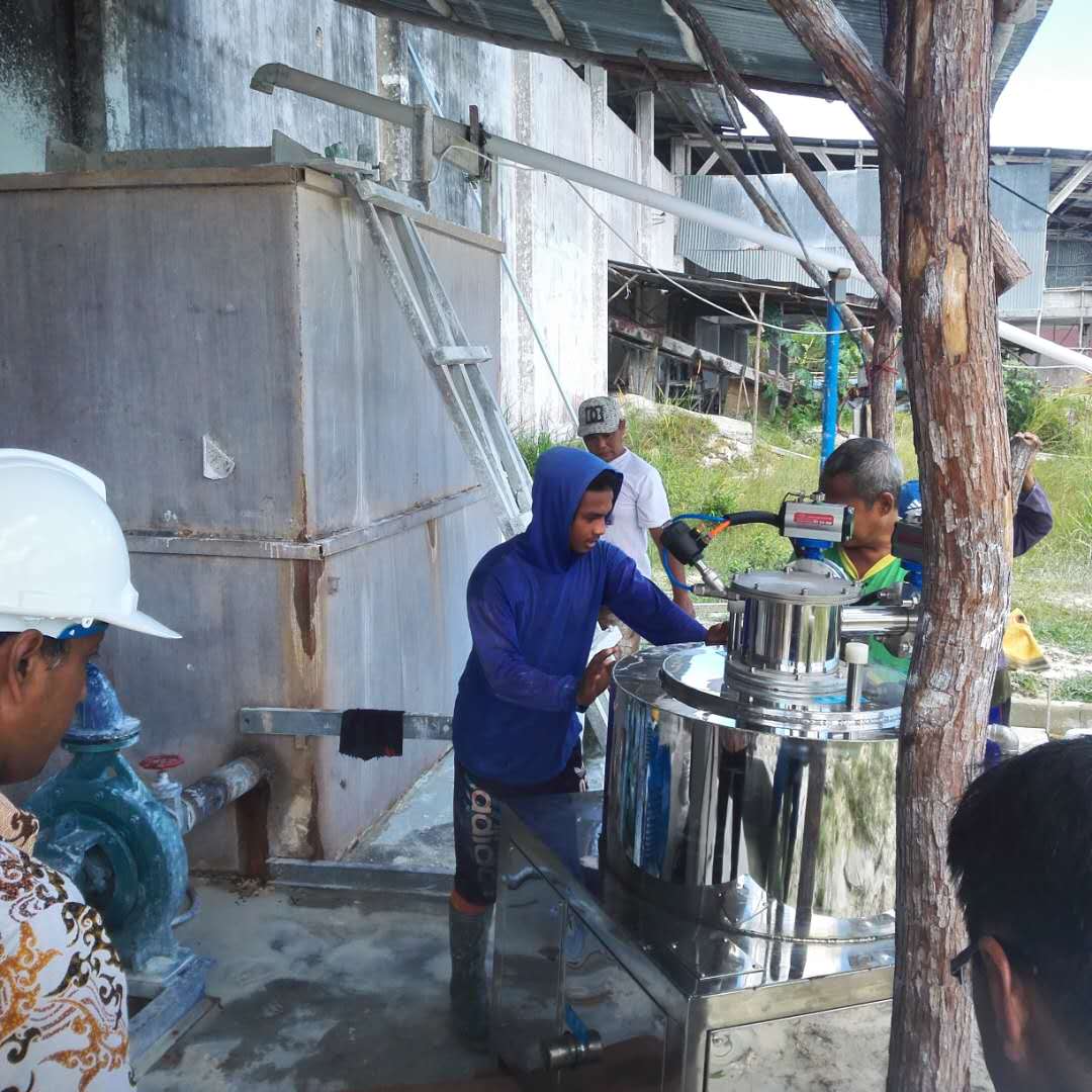 印尼安装除铁器